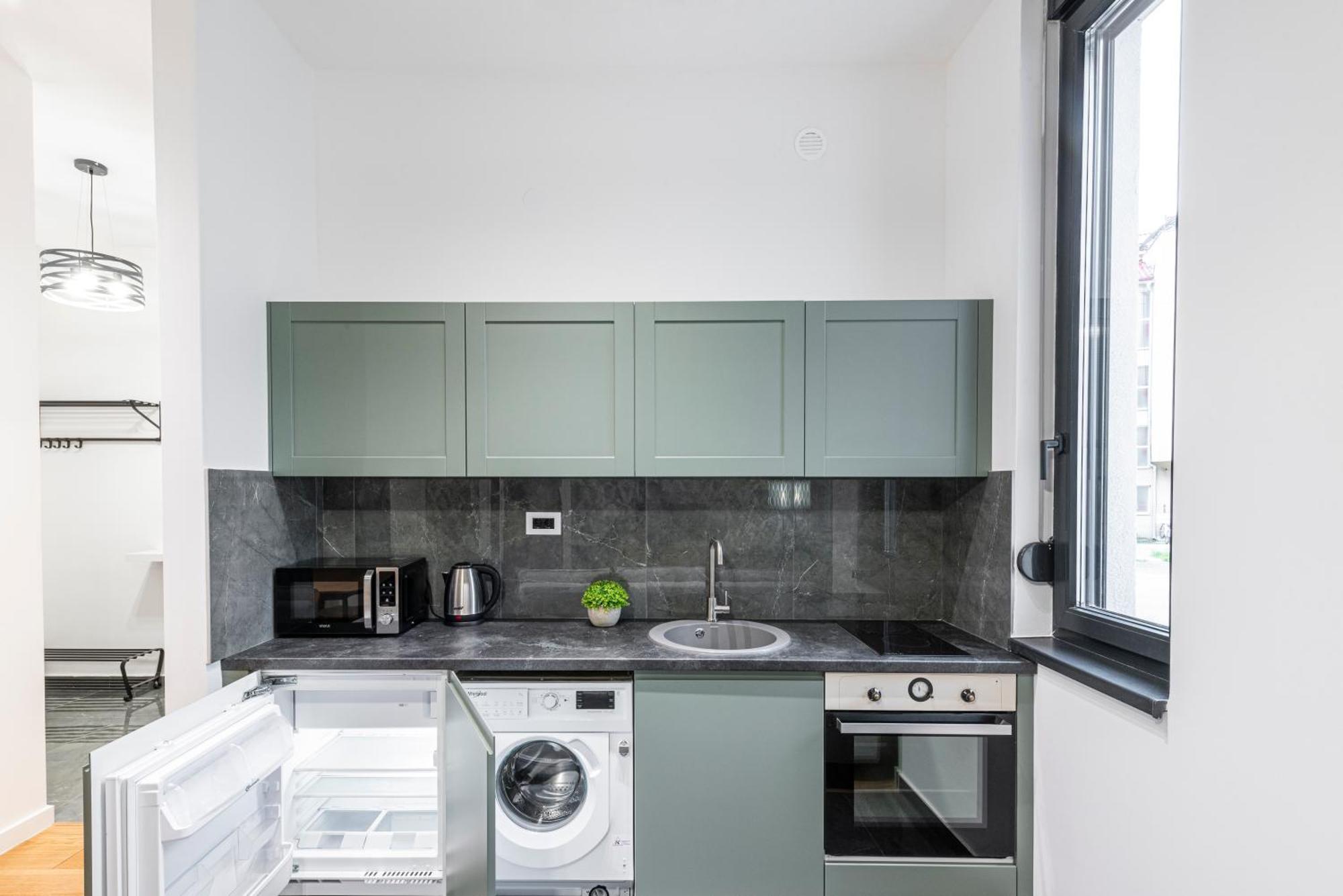 Vertigo One Bedroom Apartment - Free Private Parking-Fast Wi-Fi Novi Sad Exterior photo